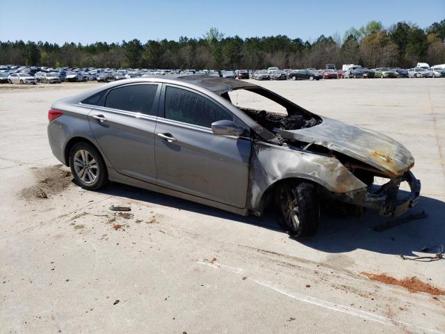 Photo 4 from auction – 2013 HYUNDAI SONATA GLS with VIN 5NPEB4AC9DH618409