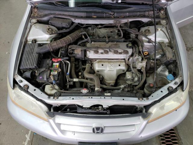 Photo 11 from auction – 2002 HONDA ACCRD with VIN 1HGCG567X2A091500