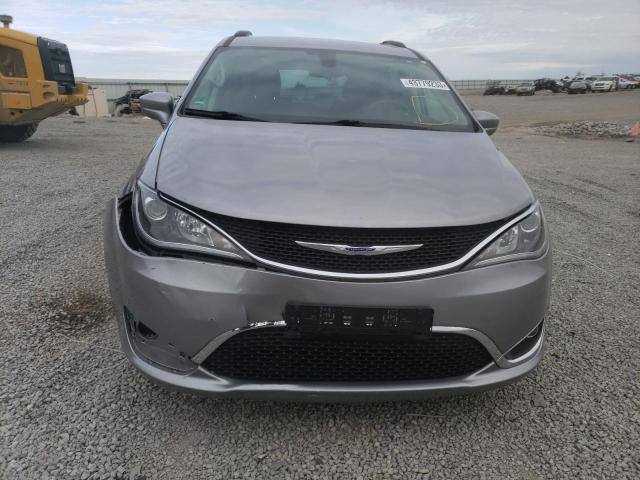 Photo 5 from auction – 2017 CHRYSLER PACIFICA T with VIN 2C4RC1BG3HR530074
