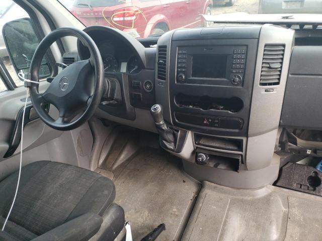 Photo 8 from auction – 2014 MERCEDES-BENZ SPRINTER 2 with VIN WD3PE7DC7E5838382