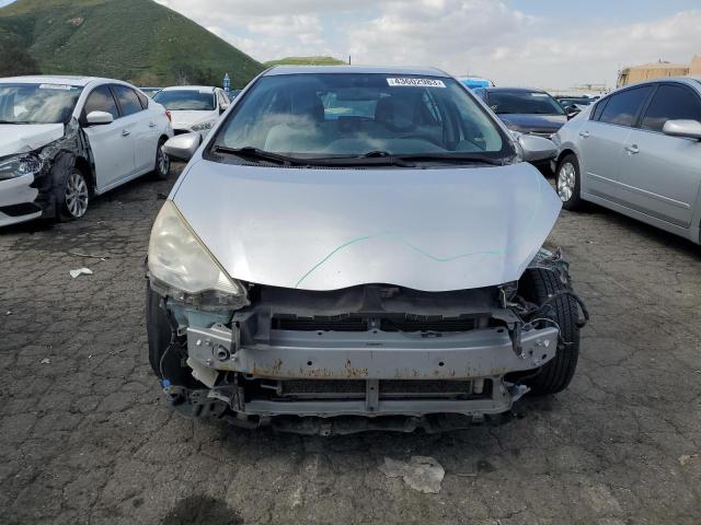 Photo 5 from auction – 2013 TOYOTA PRIUS C with VIN JTDKDTB34D1549352