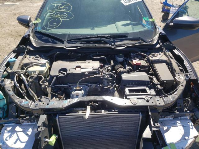 Photo 11 from auction – 2017 HONDA CIVIC LX with VIN 2HGFC2F51HH574549