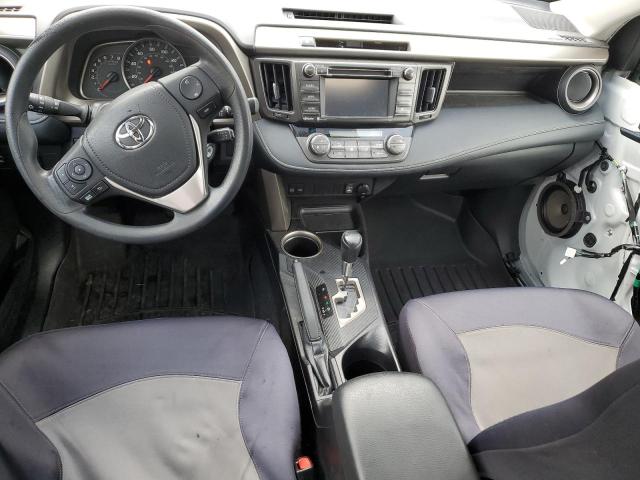 Photo 8 from auction – 2015 TOYOTA RAV4 XLE with VIN 2T3RFREV1FW382980