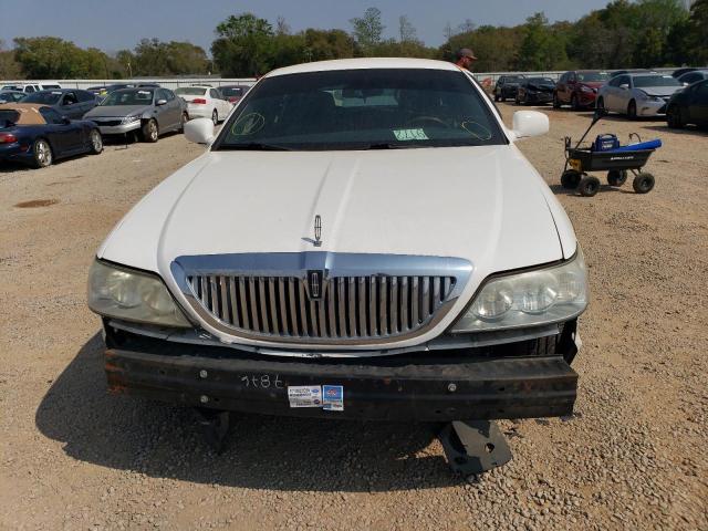 Photo 5 from auction – 2011 LINCOLN TOWN CAR S with VIN 2LNBL8CV8BX755967