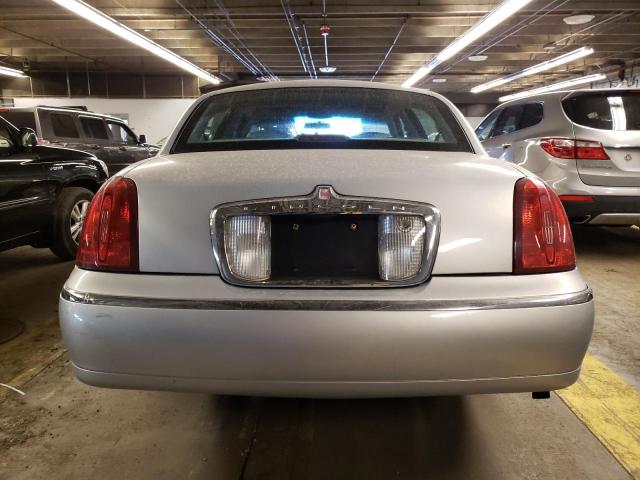 Photo 6 from auction – 1999 LINCOLN TOWN CAR E with VIN 1LNHM81W4XY681263