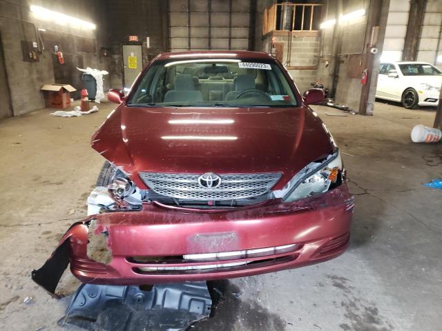Photo 5 from auction – 2004 TOYOTA CAMRY LE with VIN 4T1BE32K04U367422