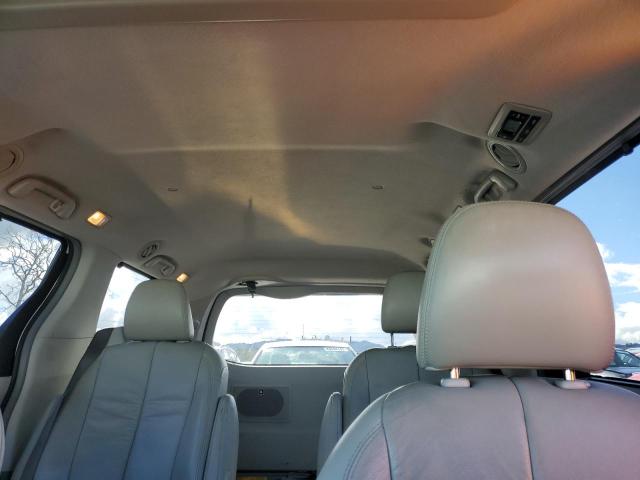 Photo 10 from auction – 2011 TOYOTA SIENNA XLE with VIN 5TDDK3DC7BS002751