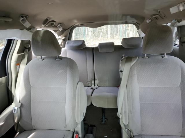 Photo 10 from auction – 2018 TOYOTA SIENNA LE with VIN 5TDKZ3DCXJS956136