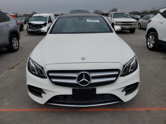 Photo 5 from auction – 2017 MERCEDES-BENZ E 300 with VIN WDDZF4JB8HA193667