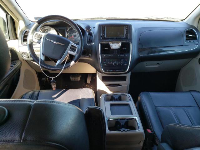 Photo 8 from auction – 2014 CHRYSLER TOWN & COU with VIN 2C4RC1BG9ER159384