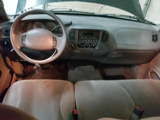 Photo 8 from auction – 2002 FORD EXPEDITION with VIN 1FMPU16L42LA96173
