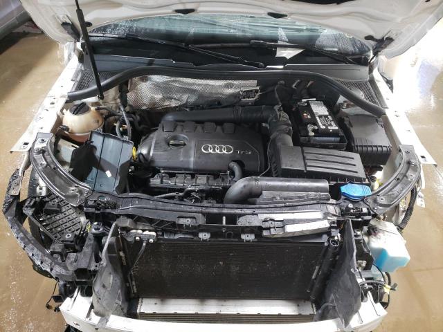 Photo 11 from auction – 2015 AUDI Q3 PREMIUM with VIN WA1BFCFS9FR003270