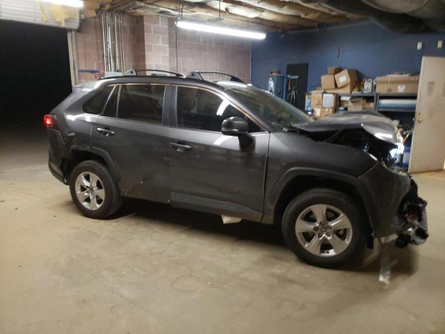Photo 4 from auction – 2021 TOYOTA RAV4 XLE with VIN 2T3W1RFVXMC154622