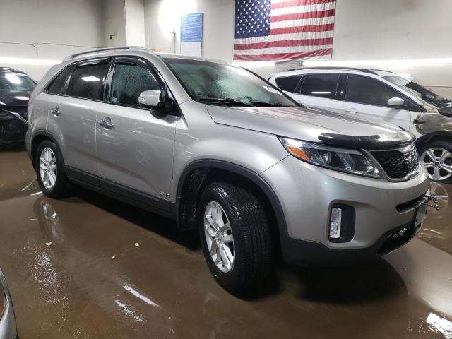 Photo 4 from auction – 2014 KIA SORENTO LX with VIN 5XYKTCA63EG514611
