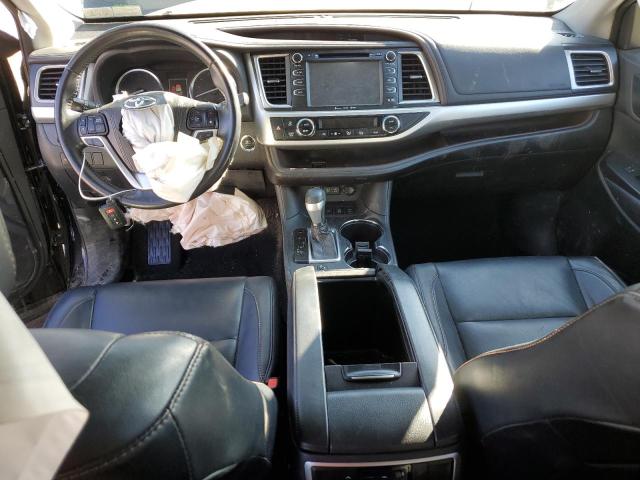 Photo 8 from auction – 2018 TOYOTA HIGHLANDER with VIN 5TDJZRFH4JS880081