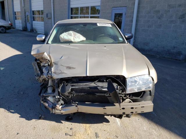 Photo 5 from auction – 2008 CHRYSLER 300 LX with VIN 2C3KA43R38H208151