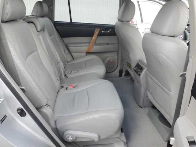 Photo 11 from auction – 2008 TOYOTA HIGHLANDER with VIN JTEEW44A682021459
