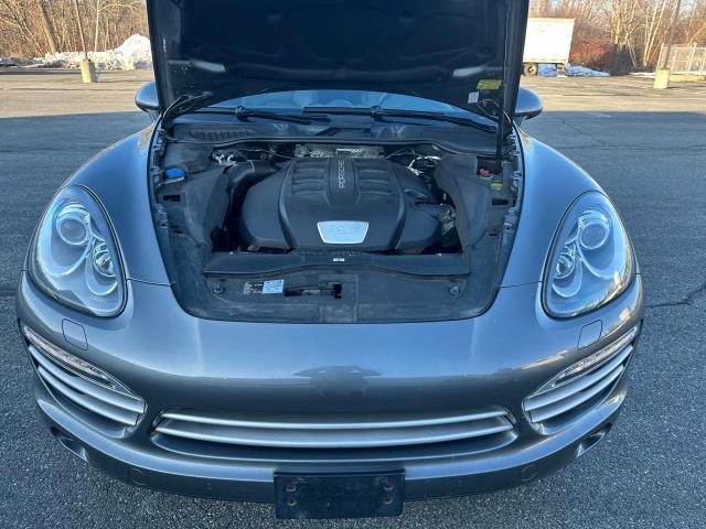 Photo 7 from auction – 2014 PORSCHE CAYENNE with VIN WP1AF2A21ELA41949