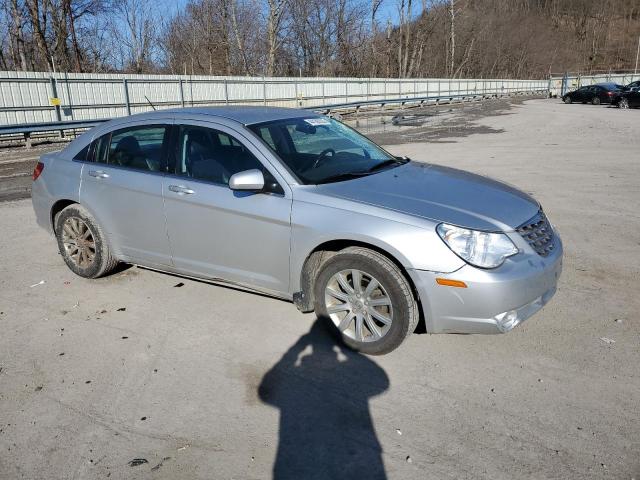 Photo 4 from auction – 2010 CHRYSLER SEBRING LI with VIN 1C3CC5FBXAN109374