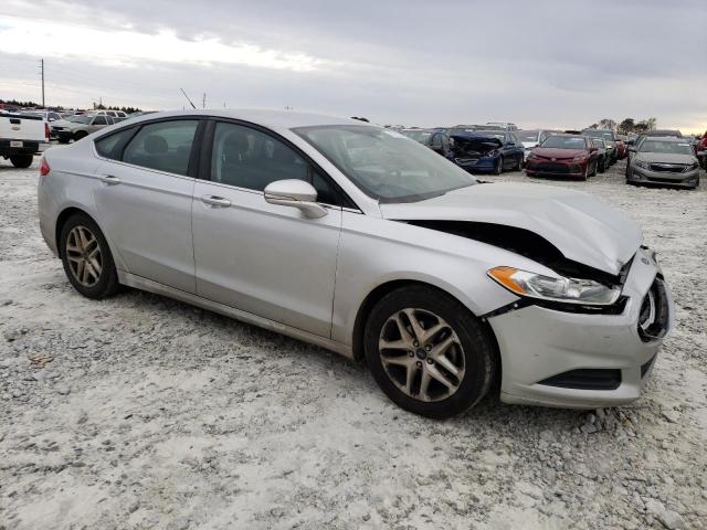 Photo 4 from auction – 2016 FORD FUSION SE with VIN 3FA6P0H72GR332013