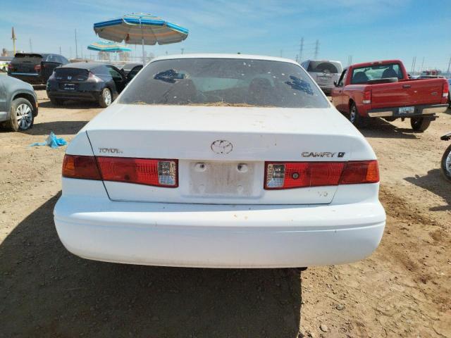 Photo 6 from auction – 2000 TOYOTA CAMRY LE with VIN 4T1BF28K1YU943183
