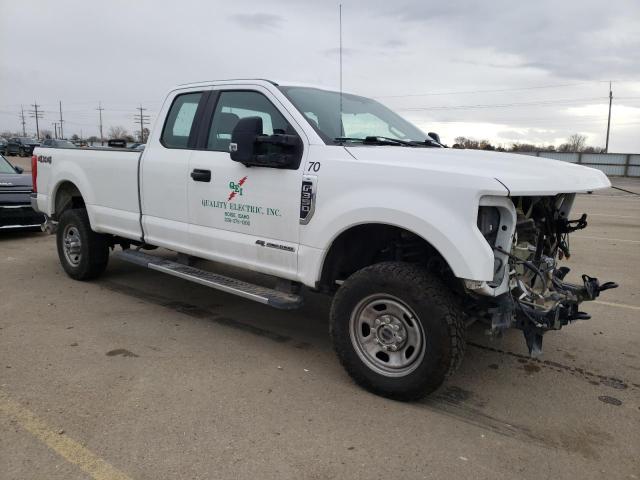 Photo 4 from auction – 2017 FORD F350 SUPER with VIN 1FT8X3BT6HEF39583