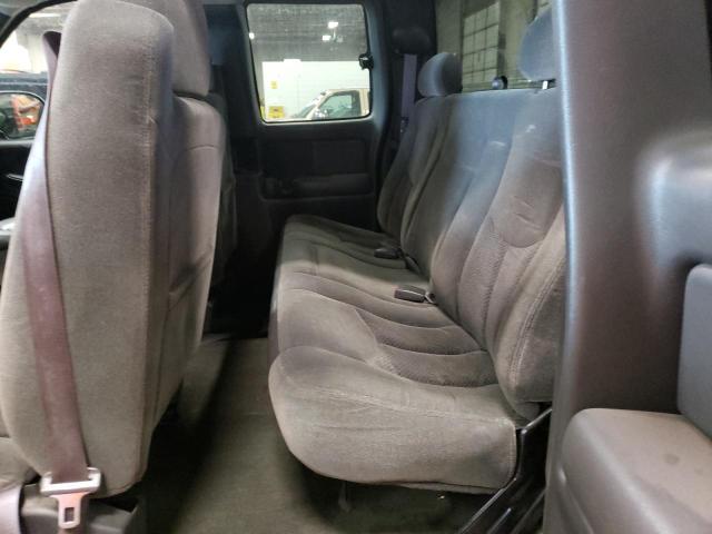 Photo 10 from auction – 2003 CHEVROLET SILVERADO2 with VIN 1GCHC29U93E204668