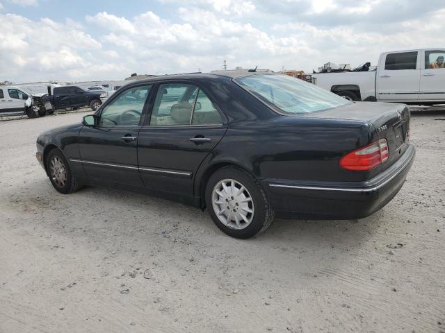 Photo 2 from auction – 2000 MERCEDES-BENZ E 320 with VIN WDBJF65J8YB080735