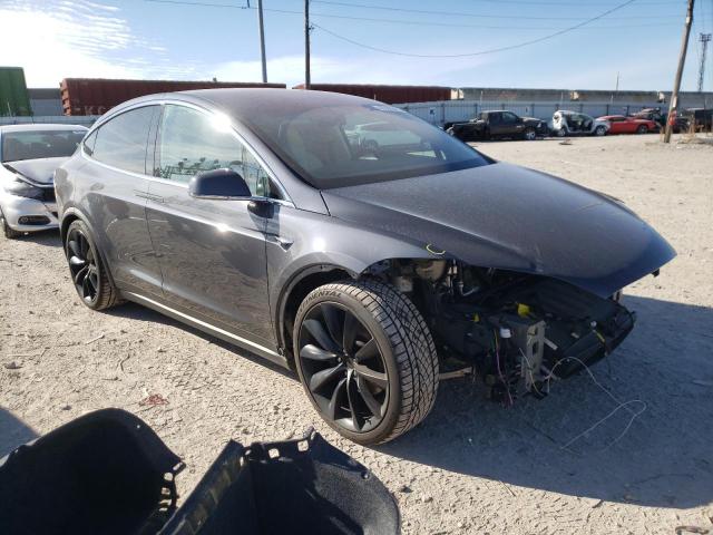 Photo 4 from auction – 2018 TESLA MODEL X with VIN 5YJXCDE24JF118160