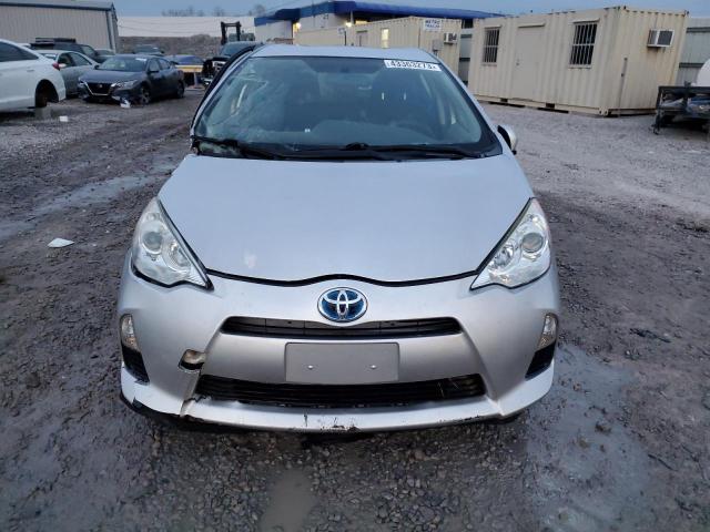 Photo 5 from auction – 2014 TOYOTA PRIUS C with VIN JTDKDTB38E1569637