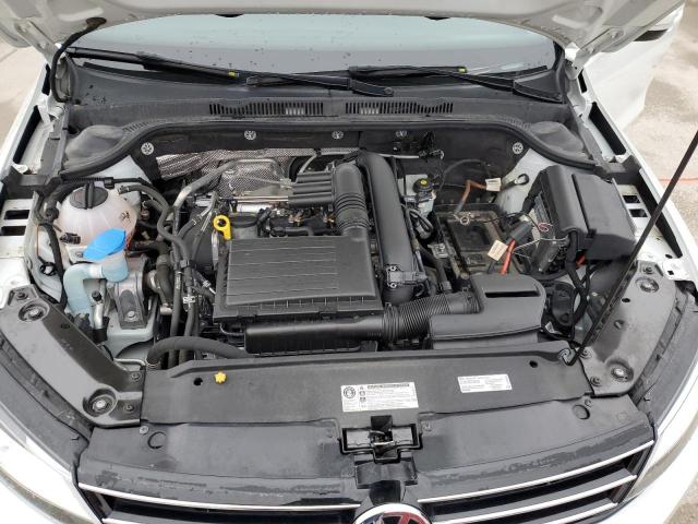 Photo 11 from auction – 2017 VOLKSWAGEN JETTA SE with VIN 3VWB67AJ2HM303455