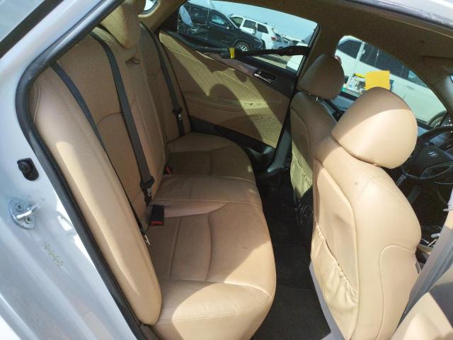 Photo 10 from auction – 2013 HYUNDAI SONATA HYB with VIN KMHEC4A42DA080158