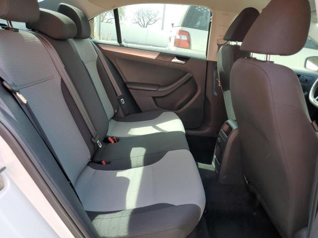 Photo 10 from auction – 2017 VOLKSWAGEN JETTA S with VIN 3VW2B7AJ2HM307212