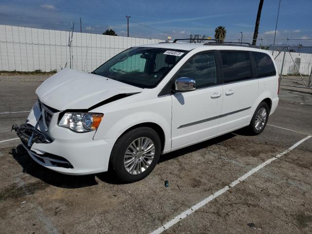 CHRYSLER TOWN & COU 2015 with VIN 2C4RC1CG9FR572728 - Photo from auction