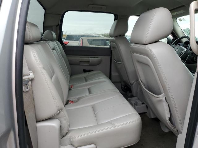 Photo 10 from auction – 2011 GMC SIERRA K15 with VIN 3GTP2VE31BG208430