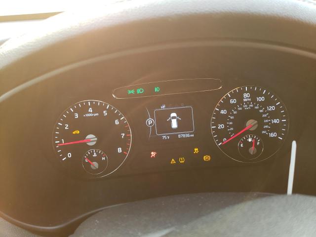 Photo 9 from auction – 2017 KIA SORENTO EX with VIN 5XYPH4A15HG205728