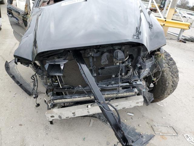 Photo 11 from auction – 2018 TOYOTA TACOMA DOU with VIN 3TMAZ5CN2JM060410