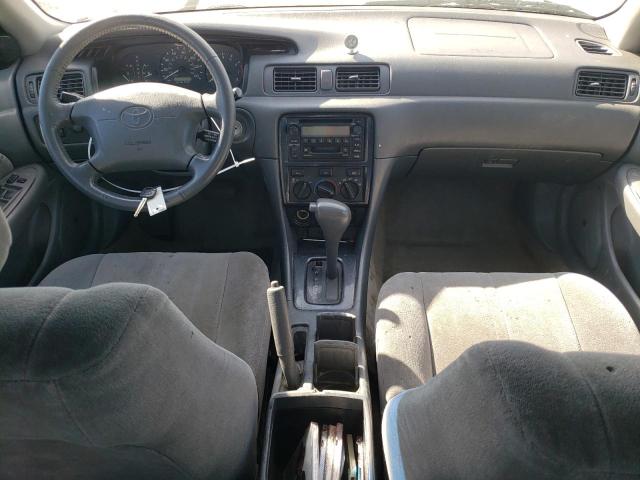 Photo 8 from auction – 2001 TOYOTA CAMRY LE with VIN JT2BG28K310574673