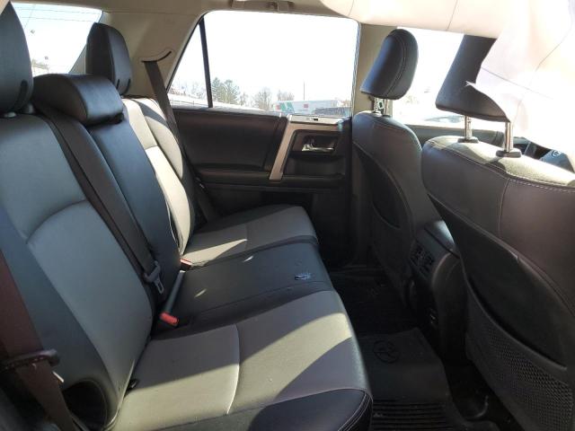 Photo 10 from auction – 2019 TOYOTA 4RUNNER SR with VIN JTEBU5JR6K5639783