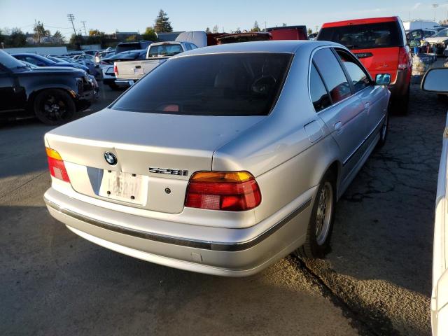 Photo 3 from auction – 2000 BMW 528 I AUTO with VIN WBADM6341YGU26500