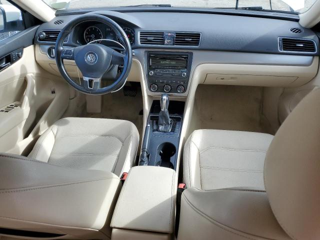 Photo 8 from auction – 2014 VOLKSWAGEN PASSAT S with VIN 1VWAS7A33EC035182