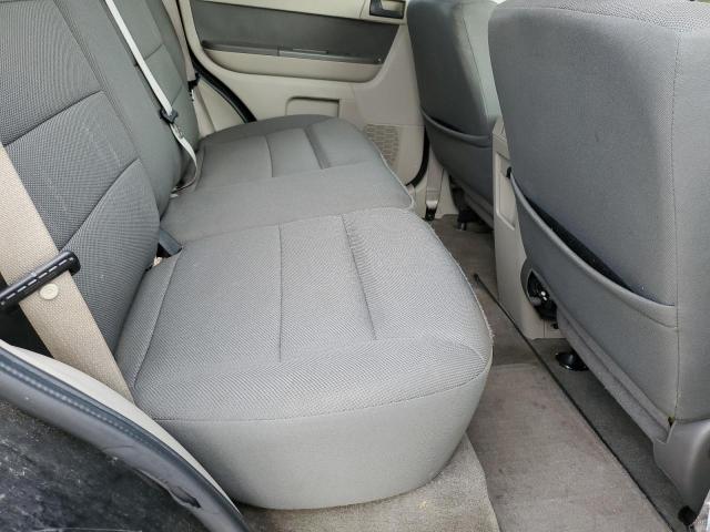 Photo 10 from auction – 2010 FORD ESCAPE XLT with VIN 1FMCU0DG4AKA08807