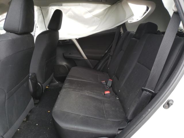 Photo 11 from auction – 2015 TOYOTA RAV4 LE with VIN 2T3BFREV1FW243580