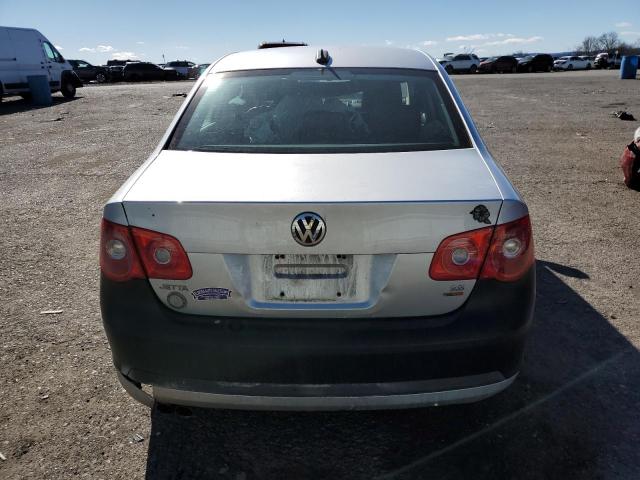 Photo 6 from auction – 2005 VOLKSWAGEN NEW JETTA with VIN 3VWSF71K85M638353