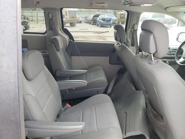 Photo 10 from auction – 2010 CHRYSLER TOWN & COU with VIN 2A4RR5D1XAR285806