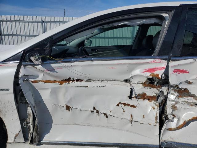 Photo 7 from auction – 2011 HYUNDAI SONATA HYB with VIN KMHEC4A40BA003947