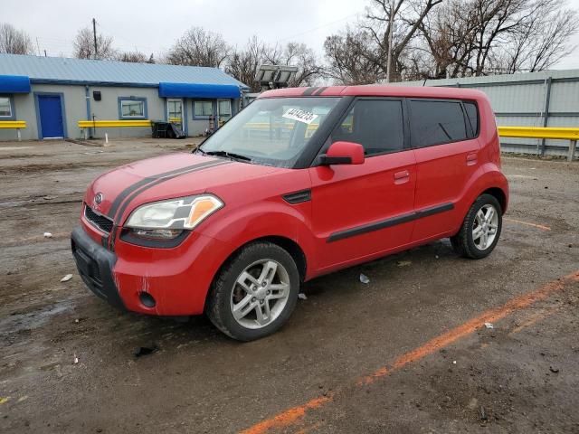 KIA SOUL + 2010 with VIN KNDJT2A21A7053032 - Photo from auction