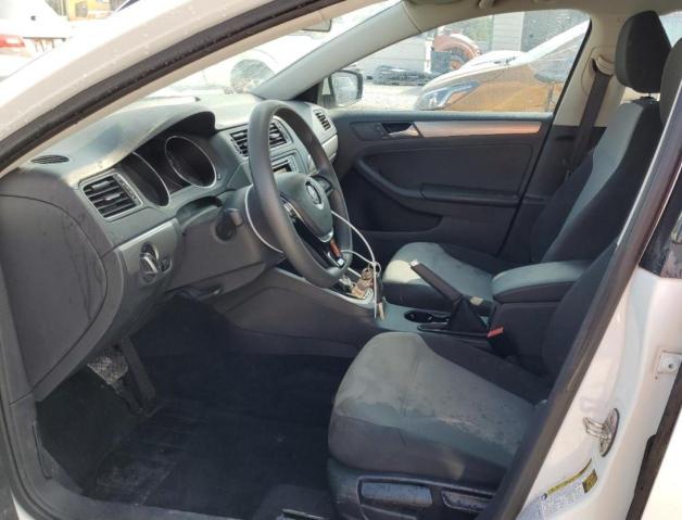Photo 7 from auction – 2017 VOLKSWAGEN JETTA S with VIN 3VW2B7AJ8HM344457