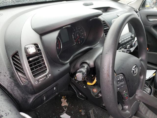 Photo 9 from auction – 2018 KIA FORTE LX with VIN 3KPFL4A70JE170789
