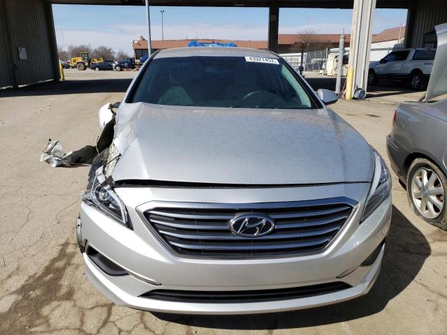 Photo 5 from auction – 2016 HYUNDAI SONATA SE with VIN 5NPE24AF2GH272945